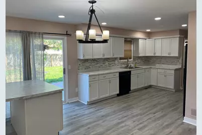 502 Powers Court #B, Yorkville, IL 60560 - Photo 5
