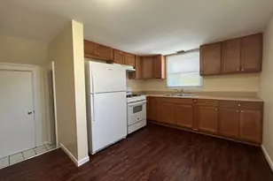 418 St Charles St, Elgin, IL 60120 - Photo 3