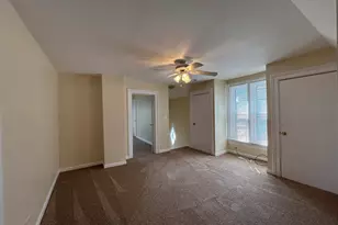 418 St Charles St, Elgin, IL 60120 - Photo 5