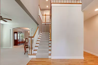 231 Cater Lane, Libertyville, IL 60048 - Photo 5