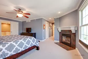 231 Cater Ln, Libertyville, IL 60048 - Photo 23