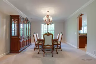 231 Cater Ln, Libertyville, IL 60048 - Photo 7