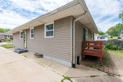 2528 Lucia Avenue, Waukegan, IL 60085 - Photo 29