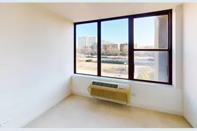 345 E Eastgate Place #304, Chicago, IL 60616 - Photo 5