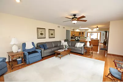 9 Honey Lane, New Lenox, IL 60451 - Photo 5