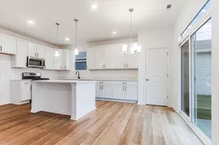 748 Alberta Ave, Oswego, IL 60543 - Photo 11