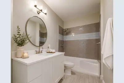 130 W Ellis Avenue, Libertyville, IL 60048 - Photo 17