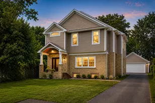 130 W Ellis Ave, Libertyville, IL 60048 - Photo 1