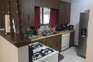 1160 Westlawn Dr, Kankakee, IL 60901 - Photo 5