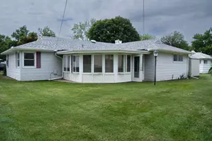 1160 Westlawn Dr, Kankakee, IL 60901 - Photo 13