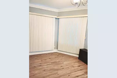 8017 S Maryland Avenue, Chicago, IL 60619 - Photo 9