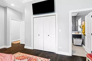 4147 S Wallace St, Chicago, IL 60609 - Photo 9