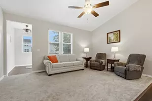 353 Pensacola St, Yorkville, IL 60560 - Photo 3