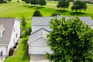 1240 Beacon Hill Ct, Normal, IL 61761 - Photo 27