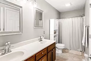 1240 Beacon Hill Ct, Normal, IL 61761 - Photo 13