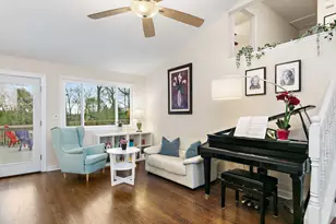 4931 Carriage Dr, Gurnee, IL 60031 - Photo 5