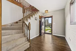 1316 Nippersink Dr, Spring Grove, IL 60081 - Photo 5