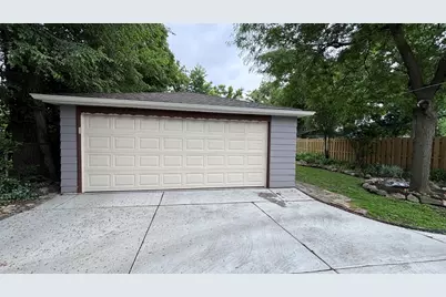 389 Addison Road, Riverside, IL 60546 - Photo 21