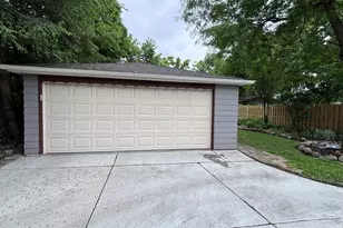 389 Addison Rd, Riverside, IL 60546 - Photo 21