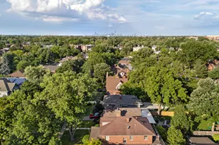 389 Addison Rd, Riverside, IL 60546 - Photo 27
