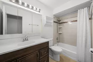 1365 N Sterling Ave, Palatine, IL 60067 - Photo 13