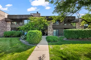 1365 N Sterling Ave, Palatine, IL 60067 - Photo 1