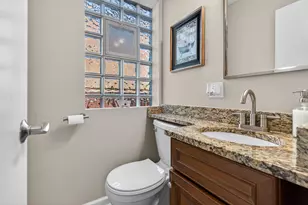 1900 N 77th Ave, Elmwood Park, IL 60707 - Photo 13
