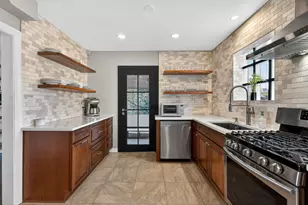 1900 N 77th Ave, Elmwood Park, IL 60707 - Photo 9
