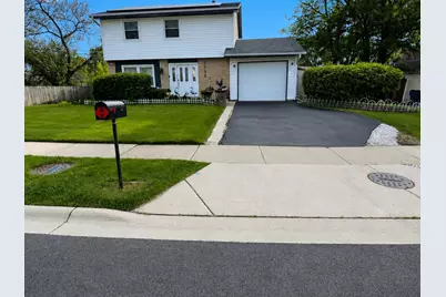 1738 Newport Street, Glendale Heights, IL 60139 - Photo 3