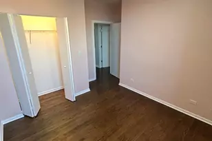 834 W Montrose Ave, Chicago, IL 60613 - Photo 15