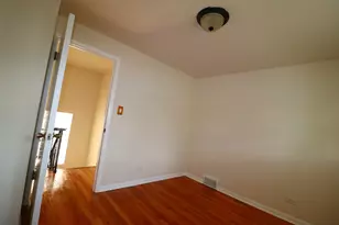 6745 S Bell Ave, Chicago, IL 60636 - Photo 27