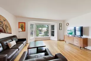 6025 N Sacramento Ave, Chicago, IL 60659 - Photo 5