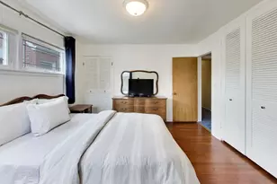 6025 N Sacramento Ave, Chicago, IL 60659 - Photo 15