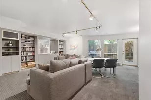 5400 S Hyde Park Blvd, Chicago, IL 60615 - Photo 15