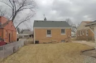 520 48th Ave, Bellwood, IL 60104 - Photo 3