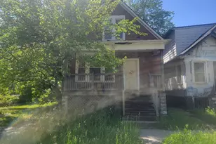 11534 S Princeton Ave, Chicago, IL 60628 - Photo 3