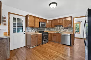 6835 177th St, Tinley Park, IL 60477 - Photo 3