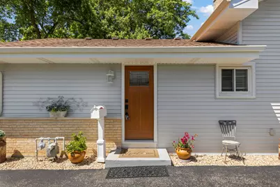 257 S Milton Avenue, Glen Ellyn, IL 60137 - Photo 3