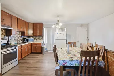 2042 Gideon Avenue, Zion, IL 60099 - Photo 5