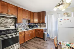 2042 Gideon Ave, Zion, IL 60099 - Photo 7