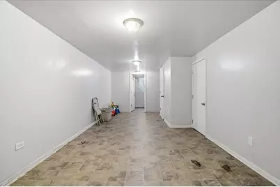 2042 Gideon Avenue, Zion, IL 60099 - Photo 13
