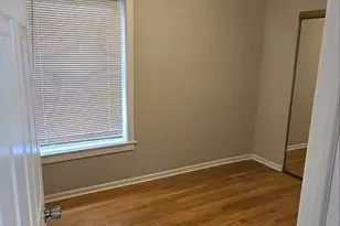 2745 W Belmont Ave, Chicago, IL 60618 - Photo 5