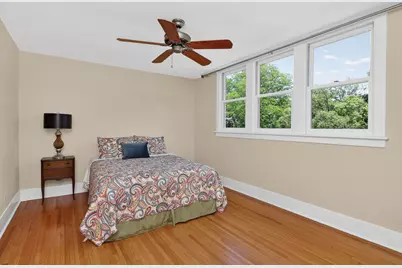 2 S Stough Street, Hinsdale, IL 60521 - Photo 31