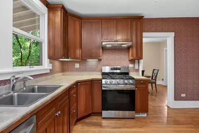 2 S Stough Street, Hinsdale, IL 60521 - Photo 17