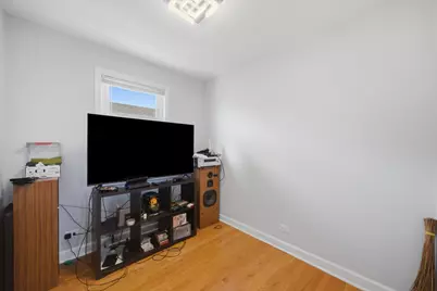 6122 W Leland Avenue, Chicago, IL 60630 - Photo 21
