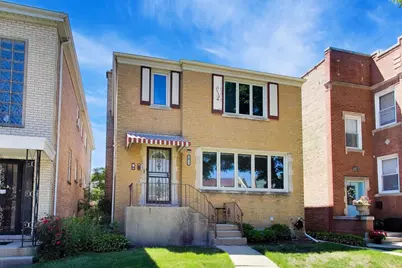 5016 N Mango Avenue, Chicago, IL 60630 - Photo 1