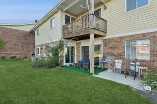 7235 Willow Way Ln, Willowbrook, IL 60527 - Photo 19