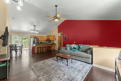 1820 W Oakleaf Drive, McHenry, IL 60051 - Photo 11