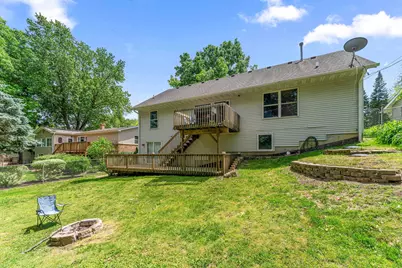 1820 W Oakleaf Drive, McHenry, IL 60051 - Photo 3