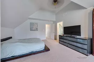 4716 W Hutchinson St, Chicago, IL 60641 - Photo 13
